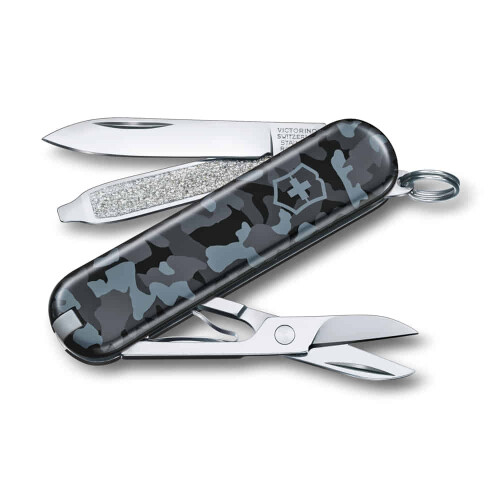 Victorinox 0.6223.942 Classic Çakı, Lacivert Kamuflaj 